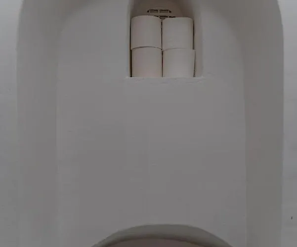 Apartman Un Pied A Terre Avec Terrasse A La Cathedrale - Nuit A